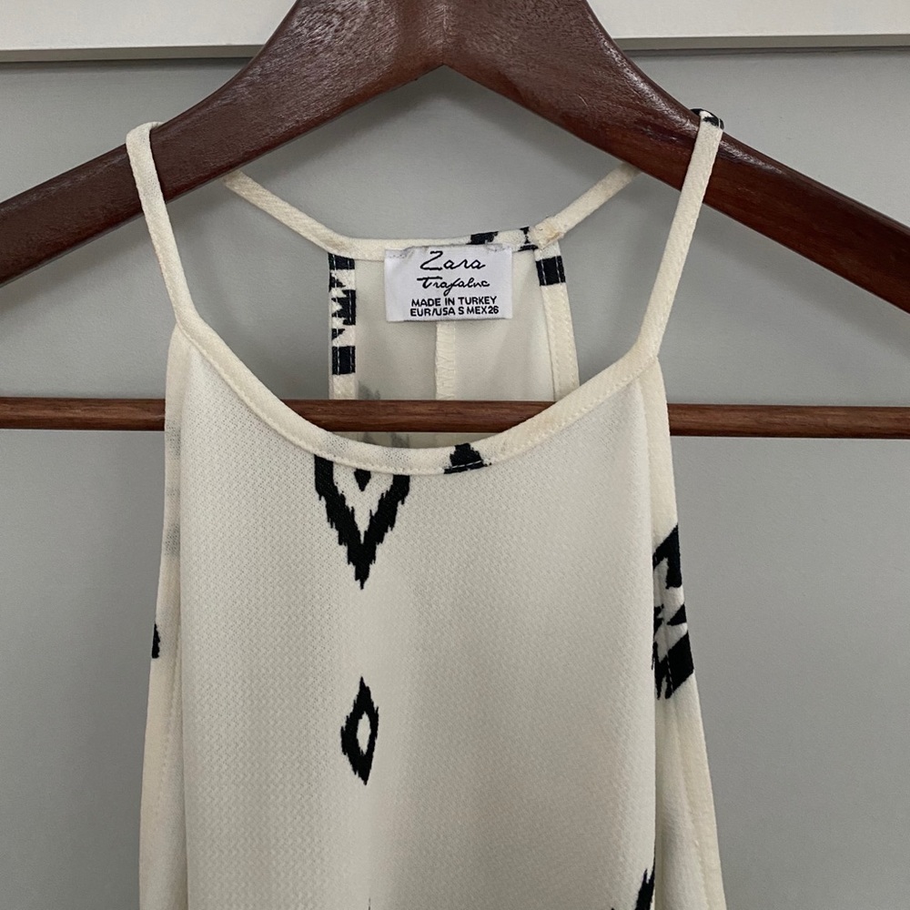 Zara Aztec Dress - Picture 2 of 6